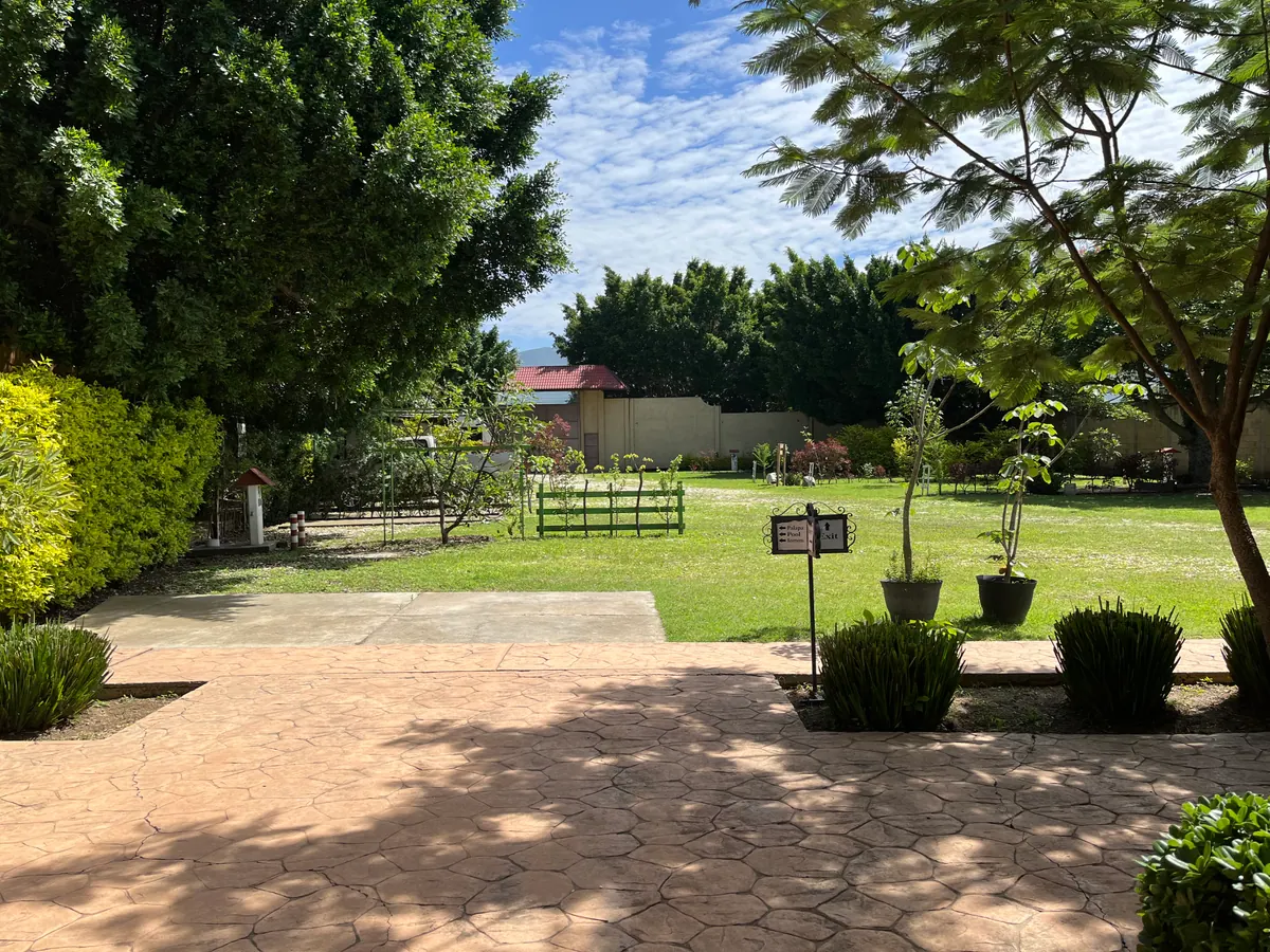 Vegetación y senderos dentro de El Rancho